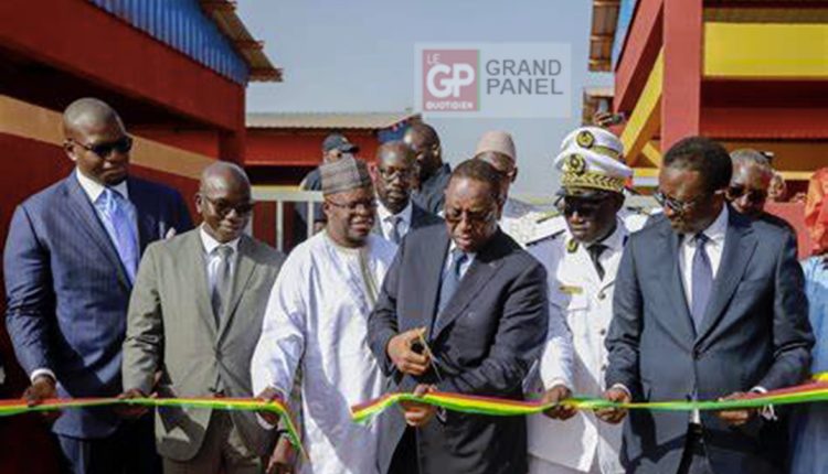 MACKY ET MECANICIENS