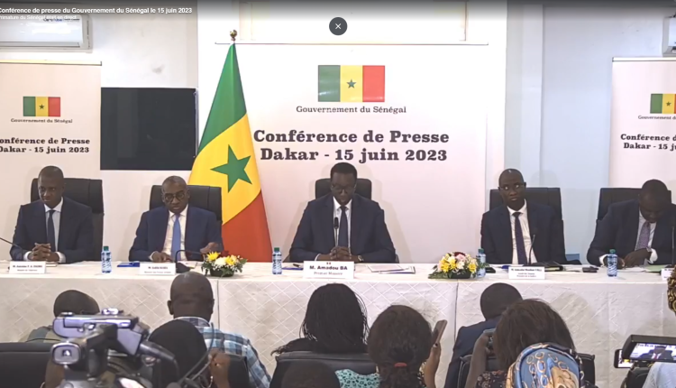 GOUVERNEMENT AMADOU BA