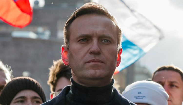 L'opposant russe Navalny est mort en prison GRANDPANEL