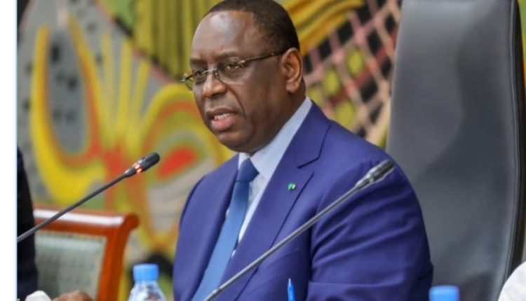 TOUT LE MONDE EST SERVI SAUF...CONCLUSIONS DU DIALOGUE NATIONAL GRANDPANEL