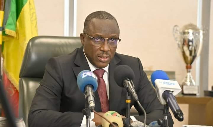 Cheikh Oumar Hann menace de sévir grandpanel