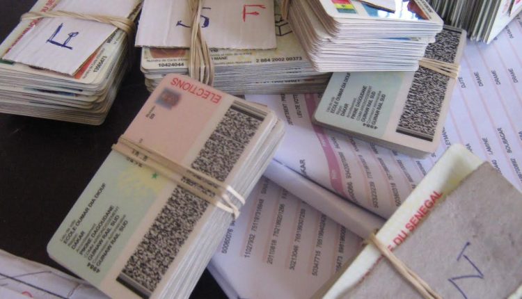 Élection Présidentielle : Des sénégalais se retrouvent avec des cartes d’électeur inscrites «  non votant »grandpanel
